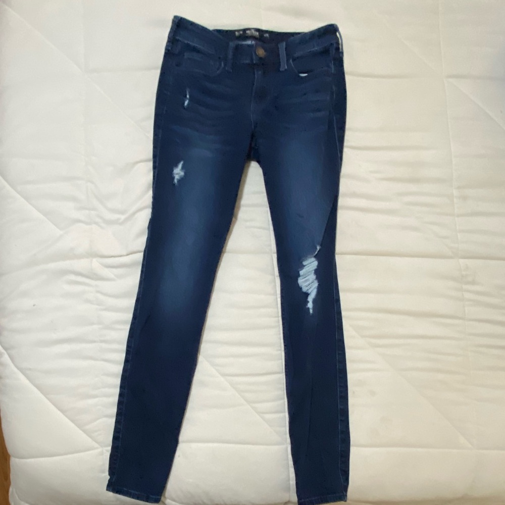 blue hollister jeans